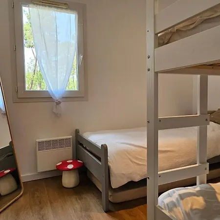 Nyaraló La Petite Maison Dans La Pinede