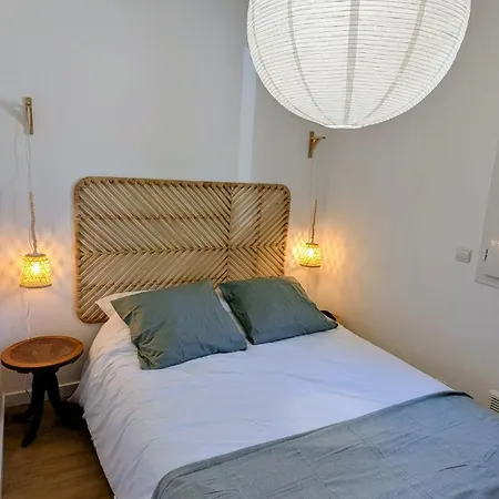 La Petite Maison Dans La Pinede Nyaraló